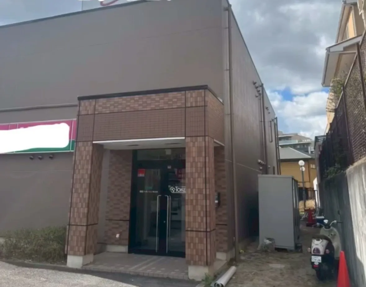 工事前のエントランスの写真